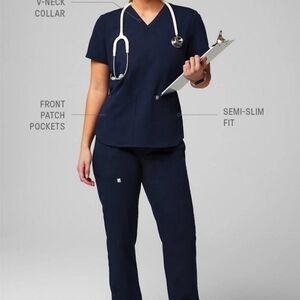 Navy Women's Semi-Slim Fit Scrub Set